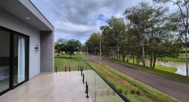 sobrado-com-3-quartos-a-venda-250m-no-condominio-riviera-de-santa-cristina-xiii-paranapanema (10)