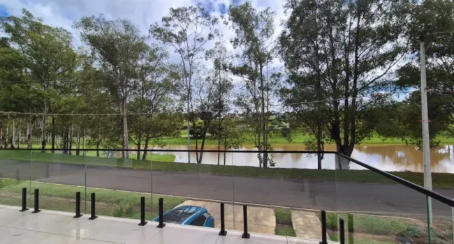 sobrado-com-3-quartos-a-venda-250m-no-condominio-riviera-de-santa-cristina-xiii-paranapanema (11)